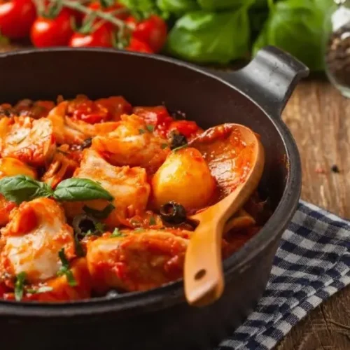 Bacalao con Tomate