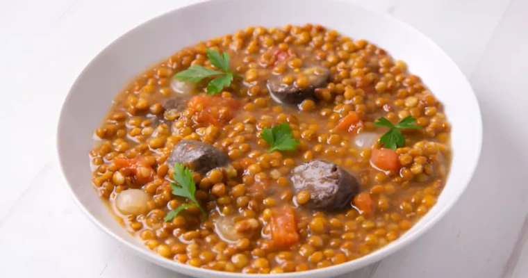 4 Simple Steps to the Perfect Lentil Stew Recipe: Easy Weeknight Dinner